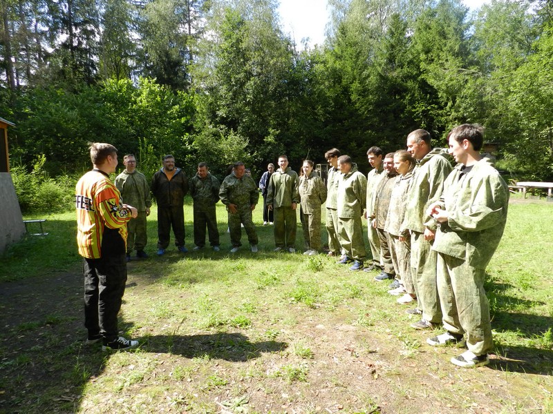 Пейнтбол для новичков в Подмосковье: оборудование, правила, безопасность. Реальный опыт строительной компании СУ214, которая провела корпоратив в клубе ПейнтБум и осталась в восторге.