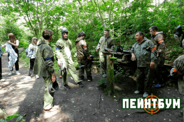 Пейнтбол для взрослых и компаний в Истринском районе. У нас – лучшие цены, профессиональные инструкторы и море драйва. Приезжайте и убедитесь сами!