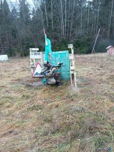 Покажем, как отметить день рождения по-взрослому с пользой для тонуса. Пейнтбол в "ПейнтБум" - это фитнес, стратегия и развлечение в одном флаконе.